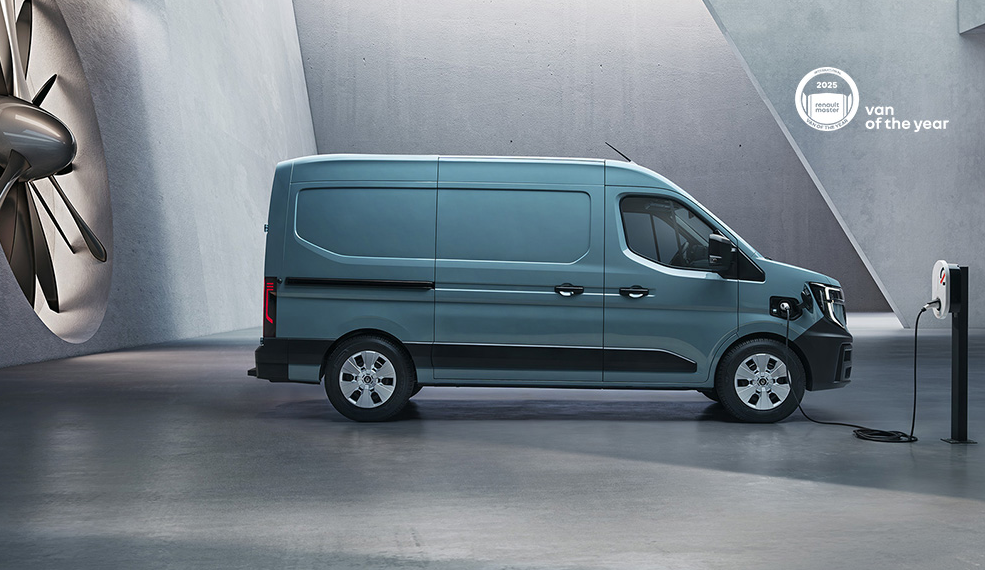 Новый электромобиль Renault 4 E-Tech